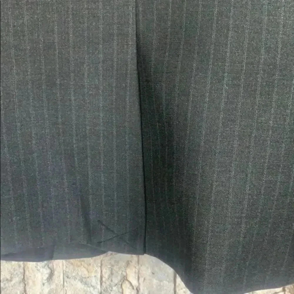 Calvin Klein NWOT size 12 pinstripes jacket - Picture 6 of 7